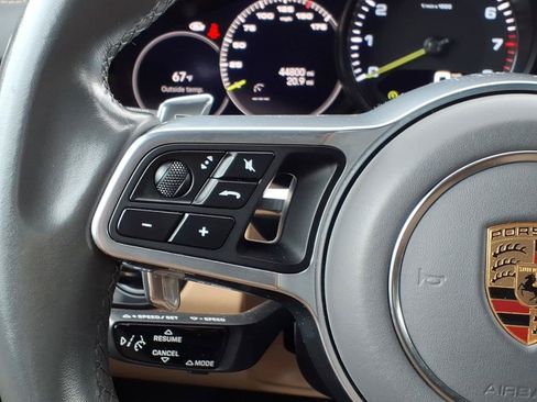Used 2023 Porsche Cayenne Platinum Edition AWD/4WD image 24