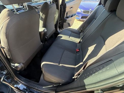 Used 2018 Toyota C-HR XLE FWD image 17