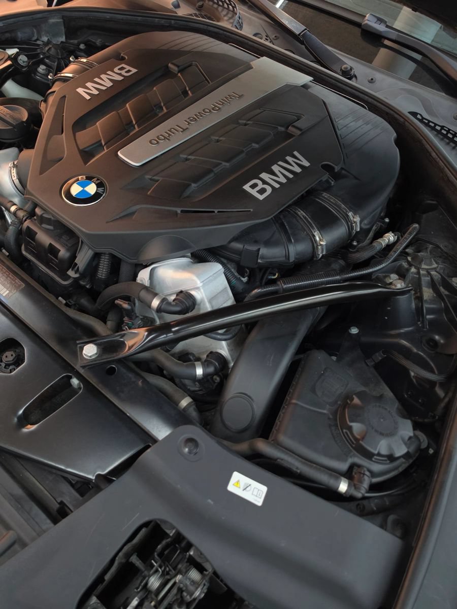 Used 2012 BMW 650i Convertible RWD image 29