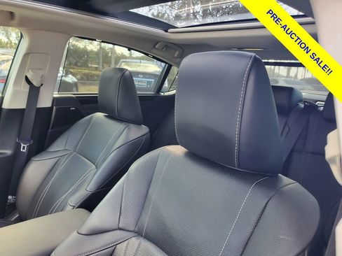 Used 2022 Lexus ES 350 Ultra Luxury w/ Accessory Package 2 FWD image 17