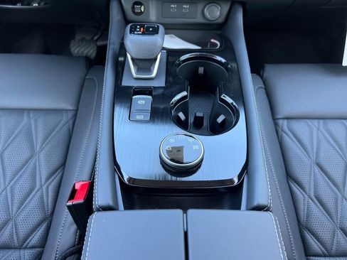 New 2026 Nissan Rogue Platinum AWD/4WD image 12