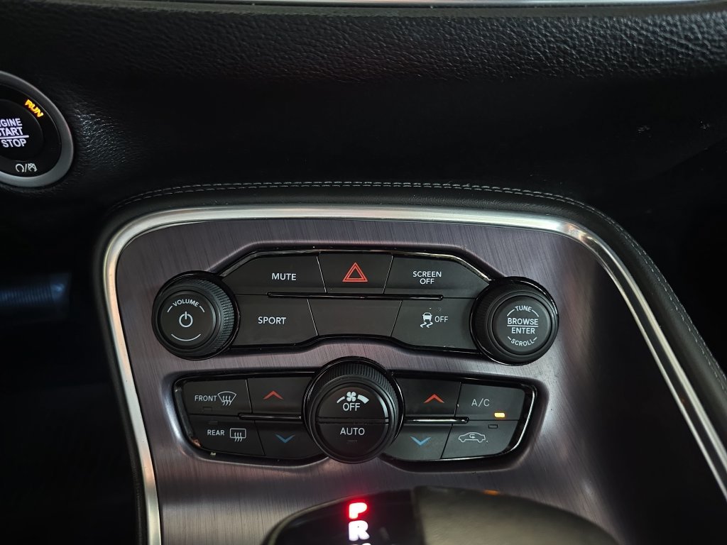 Used 2018 Dodge Challenger SXT RWD image 25