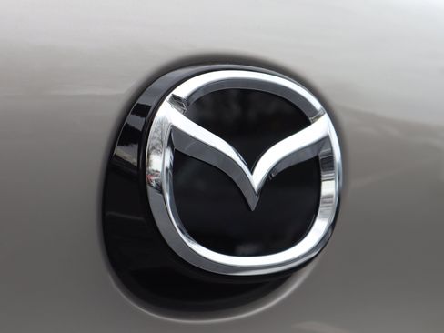 New 2026 MAZDA MAZDA3 2.5 S Hatchback w/ Premium Pkg image 27