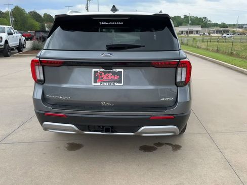 Used 2025 Ford Explorer Platinum w/ LUX Leather Package AWD/4WD image 8