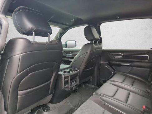 Used 2024 RAM 1500 Laramie AWD/4WD image 18