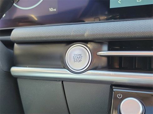 Certified 2025 Hyundai Tucson SEL image 25