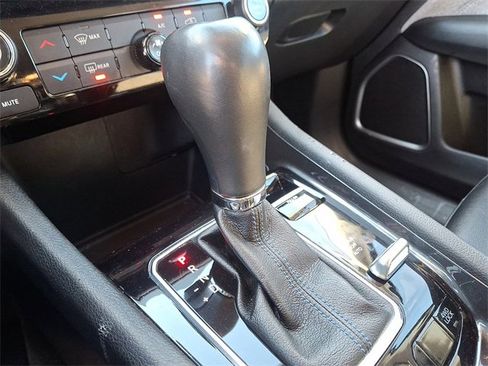 Used 2022 Jeep Compass Latitude image 13