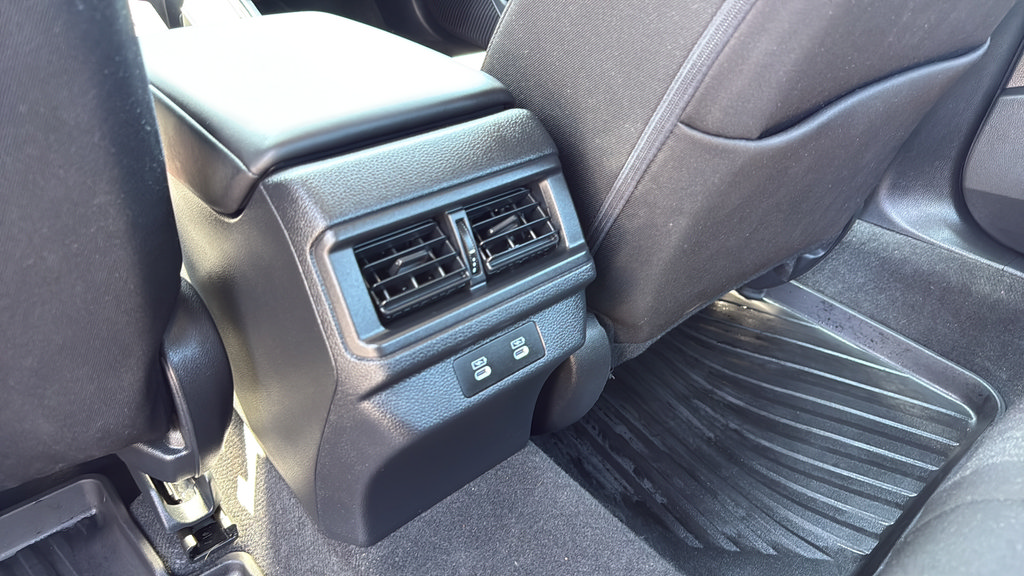 Certified 2025 Honda Accord LX image 17