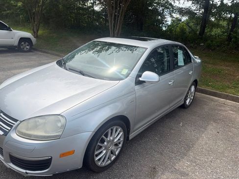 Used 2009 Volkswagen Jetta Wolfsburg Edition FWD image 1