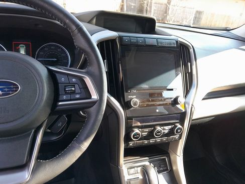 Used 2022 Subaru Ascent Limited AWD/4WD image 18