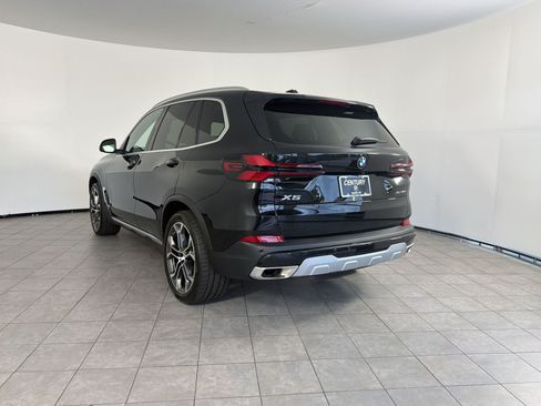 Certified 2026 BMW X5 xDrive40i AWD/4WD image 3