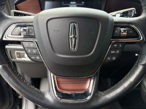 Certified 2023 Lincoln Navigator Reserve AWD/4WD image 27