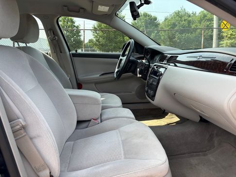 Used 2012 Chevrolet Impala LT FWD image 10