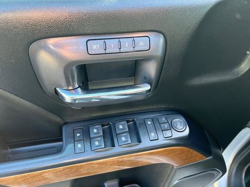 Used 2017 Chevrolet Silverado 1500 LTZ image 27