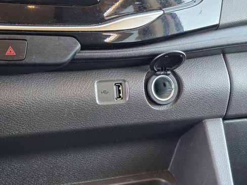 Certified 2024 Ford Transit 350 XLT image 22