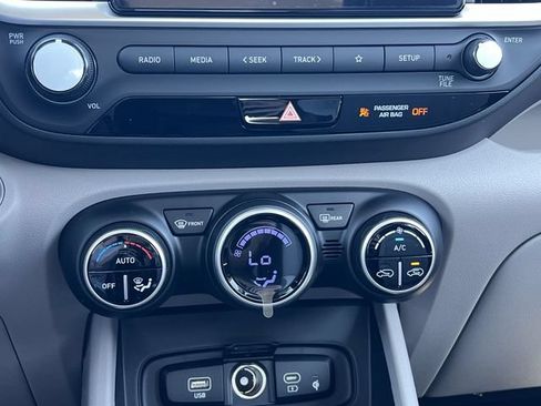 New 2026 Hyundai Venue SEL FWD image 13