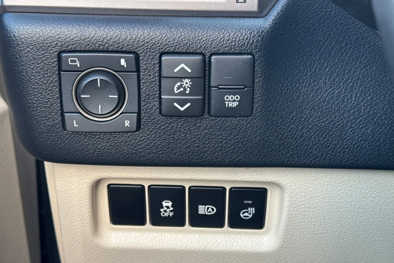Used 2023 Lexus GX 460 Premium w/ Premium Plus Package AWD/4WD image 31