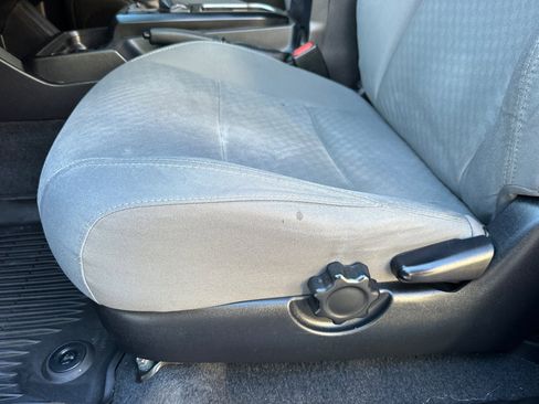 Used 2021 Toyota Tacoma SR image 13