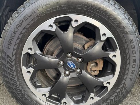 Used 2021 Subaru Crosstrek 2.0i Premium AWD/4WD image 12