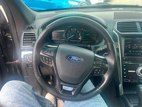 Used 2016 Ford Explorer Sport AWD/4WD image 12