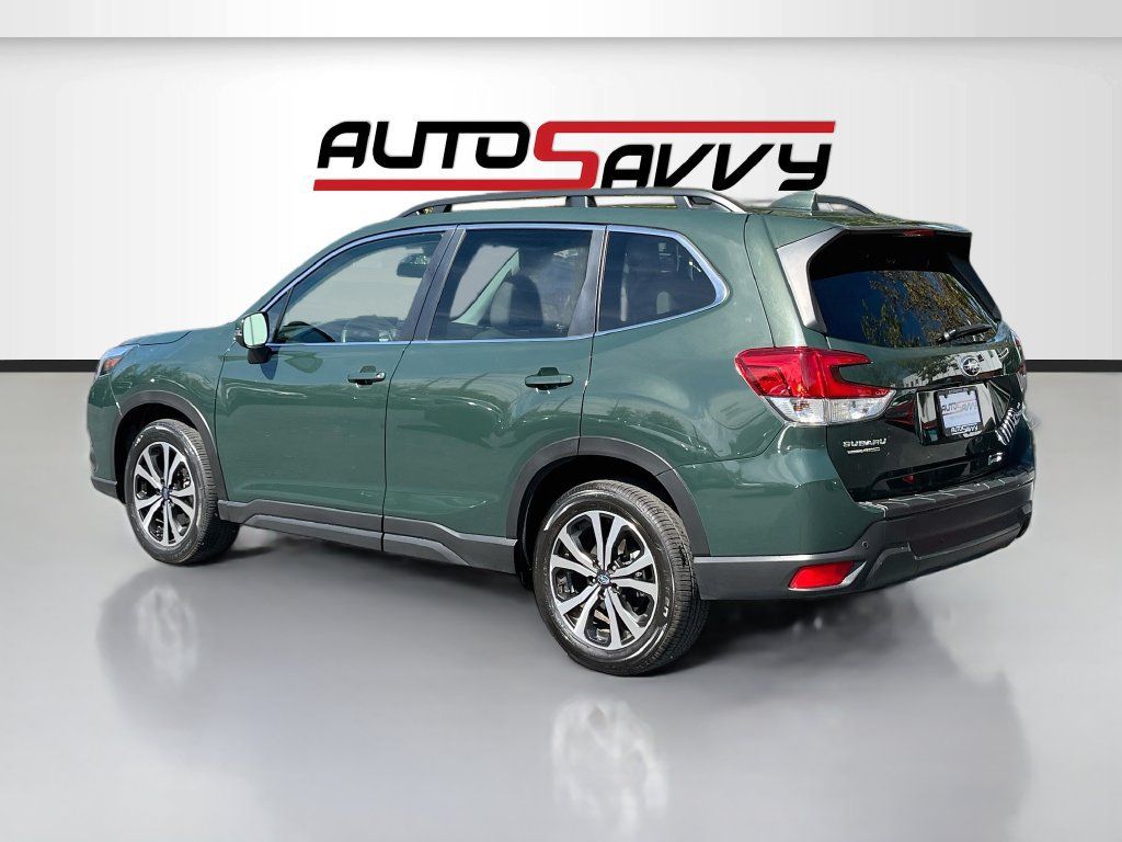 Used 2022 Subaru Forester Limited AWD/4WD image 5