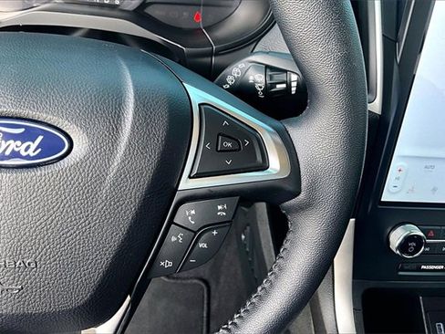 Certified 2024 Ford Edge SEL w/ Convenience Package image 17