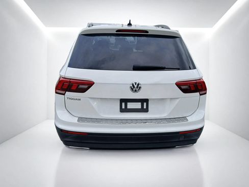 Used 2021 Volkswagen Tiguan S FWD image 6