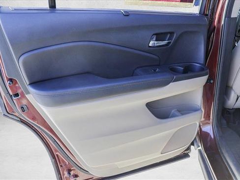 Used 2022 Honda Pilot Special Edition image 19