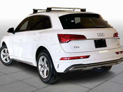 Used 2023 Audi Q5 2.0T Premium w/ Convenience Package image 12