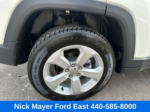 Used 2020 Jeep Compass Latitude w/ Cold Weather Group image 23