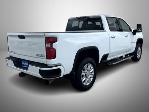 Used 2022 Chevrolet Silverado 2500 High Country w/ Technology Package image 5