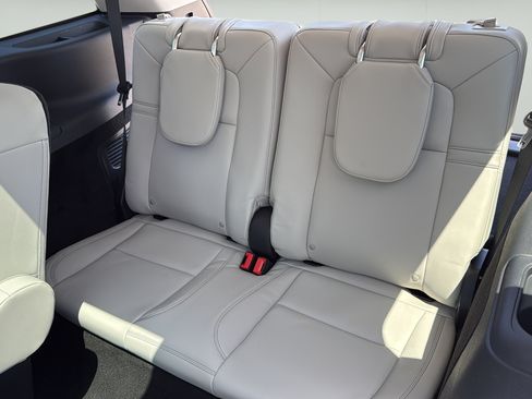 New 2026 Lincoln Aviator 2WD image 22