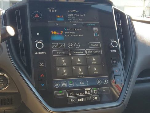 Certified 2024 Subaru Crosstrek 2.5i Limited w/ Crosstrek Mirror Package image 27