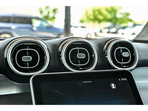 Certified 2026 Mercedes-Benz GLC 300 4MATIC image 19