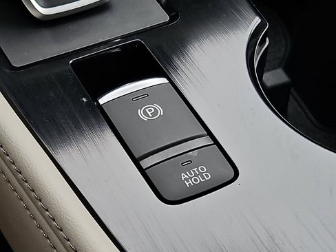 Certified 2023 Nissan Rogue SL w/ SL Premium Package image 24