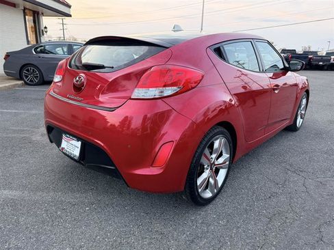 Used 2014 Hyundai Veloster w/ Technology Package 03 image 5