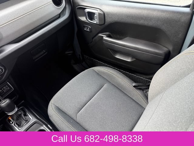 Used 2025 Jeep Gladiator Sport AWD/4WD image 15