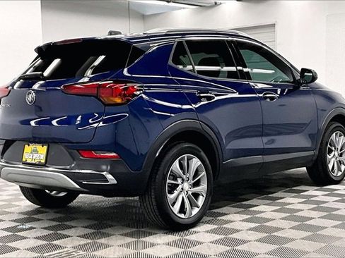 Used 2023 Buick Encore GX Essence w/ Experience Buick Package image 11