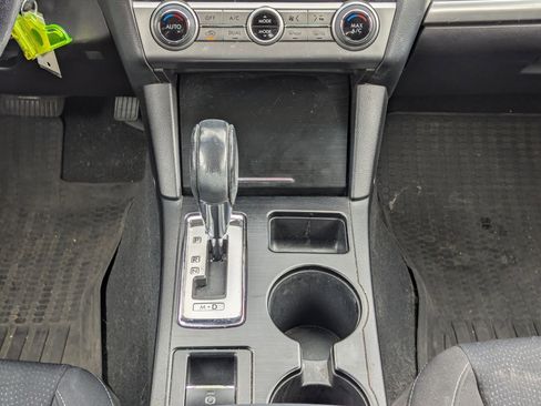 Used 2016 Subaru Legacy 2.5i Premium image 19