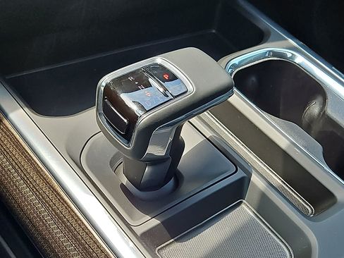 New 2026 Chevrolet Silverado 1500 RST AWD/4WD image 13