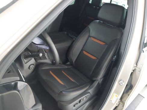 Certified 2023 GMC Sierra 1500 AT4 w/ AT4 Premium Package AWD/4WD image 23