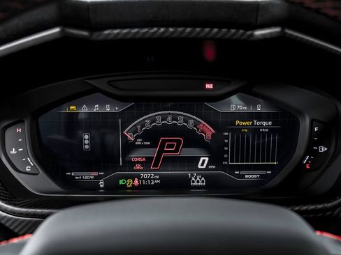 Used 2023 Lamborghini Urus Performante AWD/4WD image 18
