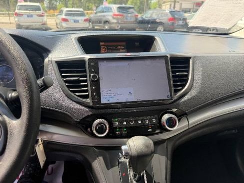 Used 2015 Honda CR-V LX image 24