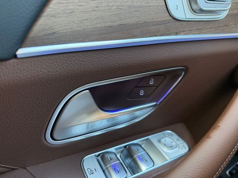 New 2026 Mercedes-Benz GLE 450 GLE 450 image 26