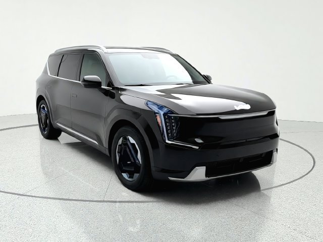 Certified 2024 Kia EV9 Land AWD/4WD image 8