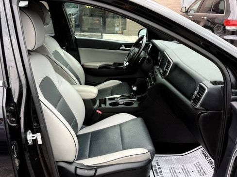 Used 2019 Kia Sportage EX w/ EX Sport Appearance Package AWD/4WD image 21
