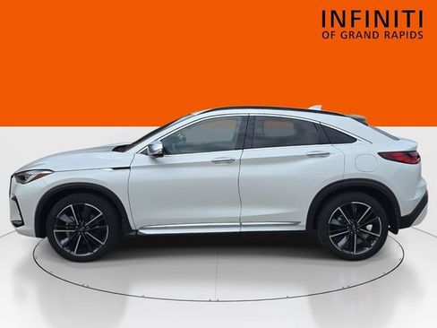 Used 2023 INFINITI QX55 Essential w/ Accent Package AWD/4WD image 8