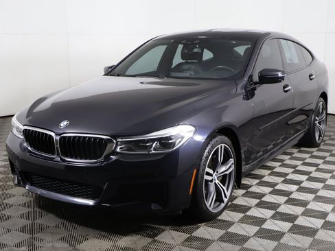 Used 2018 BMW 640i Gran Turismo xDrive image 11