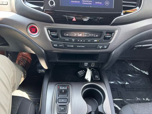 Used 2021 Honda Ridgeline Sport image 18