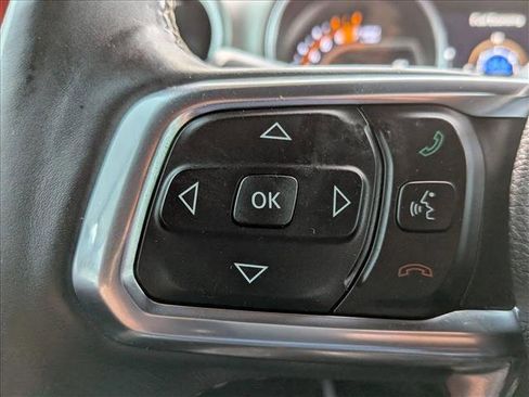 Used 2018 Jeep Wrangler Unlimited Sahara w/ Cold Weather Group image 17